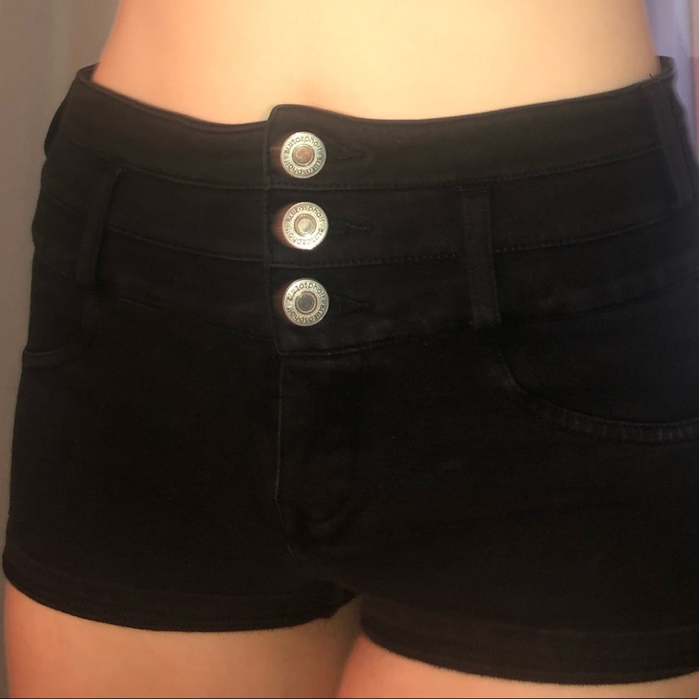 BLUEasphalt 3 button black shorts